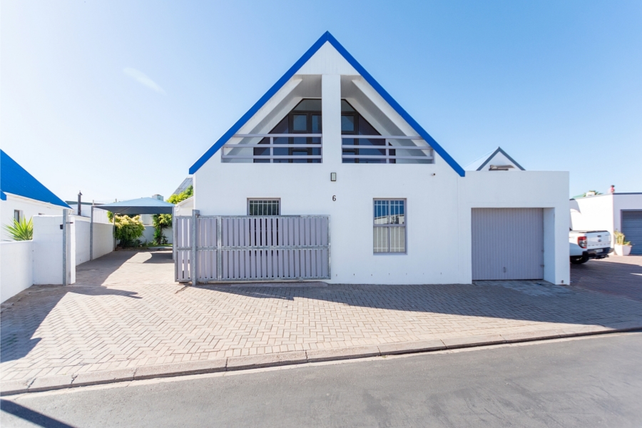 4 Bedroom Property for Sale in Mykonos Western Cape